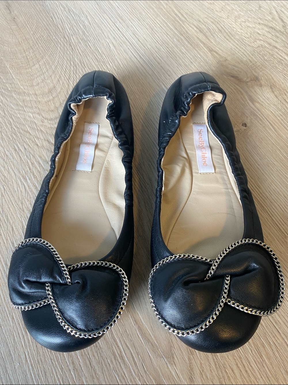 See By Chloé Black Leather Bow Ballet Flats Chain Trim Size 37